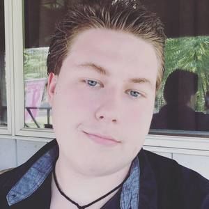 Meet your Posher, Angelo